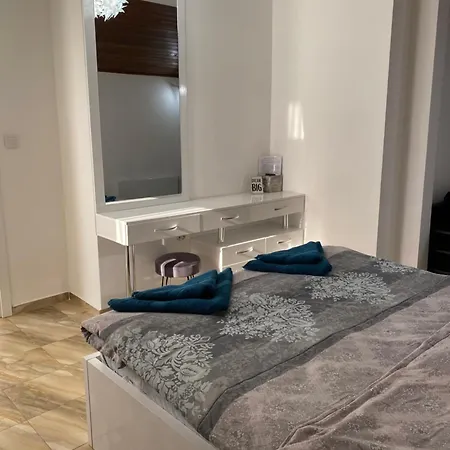 Casa Per Te село огняново - село Feriehus Marchevo
